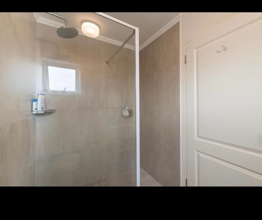 To Let 2 Bedroom Property for Rent in Kenilworth Western Cape